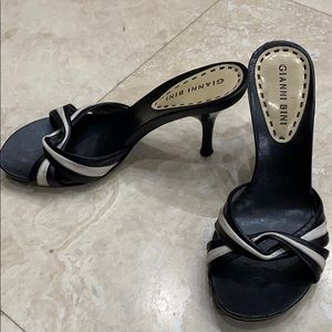 Gianni Bini Black and White 3” Heels